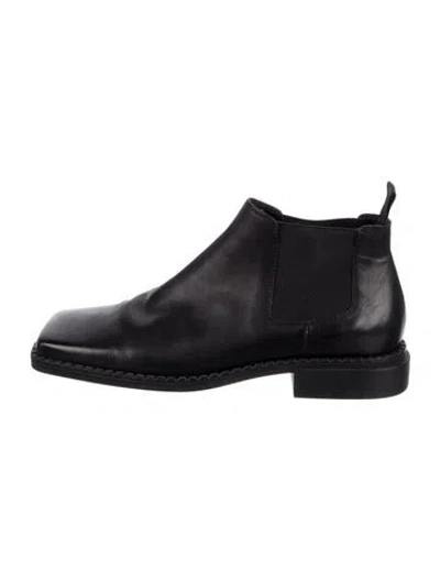 Pre-owned Vic Matie Leather Chelsea Boots In Black
