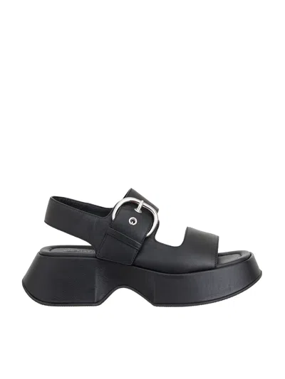 Vic Matie' Sandal Travel In Black
