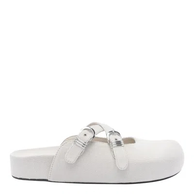 サンダル・ミュール VIC MATIE Women Sandals 1G3452D G30E960305 White Vic Matie Mules In White | ModeSens