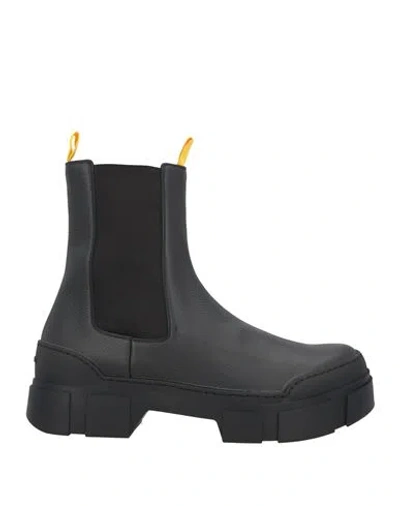 Vic Matie Vic Matiē Man Ankle Boots Black Size 9 Leather