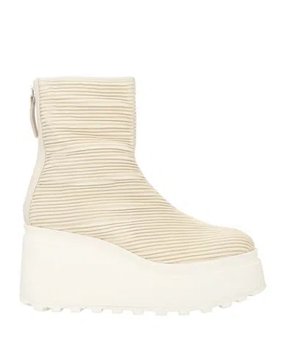 Vic Matie Vic Matiē Woman Ankle Boots Beige Size 11 Soft Leather