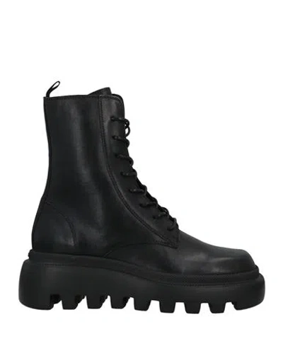 Vic Matie Vic Matiē Woman Ankle Boots Black Size 7.5 Soft Leather