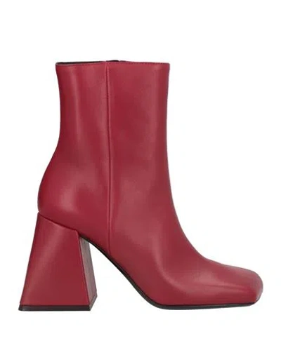 Vic Matie Vic Matiē Woman Ankle Boots Burgundy Size 8 Leather In Red