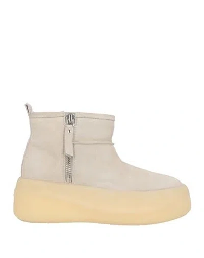 Vic Matie Vic Matiē Woman Ankle Boots Light Grey Size 7.5 Leather