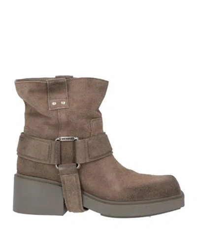 Vic Matie Vic Matiē Woman Ankle Boots Taupe Size 9 Leather In Grey