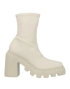 Vic Matie Boots White In White