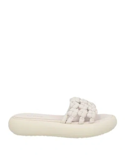 Vic Matie Vic Matiē Woman Sandals Off White Size 8 Soft Leather