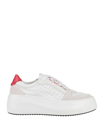 Vic Matie Sneakers In White