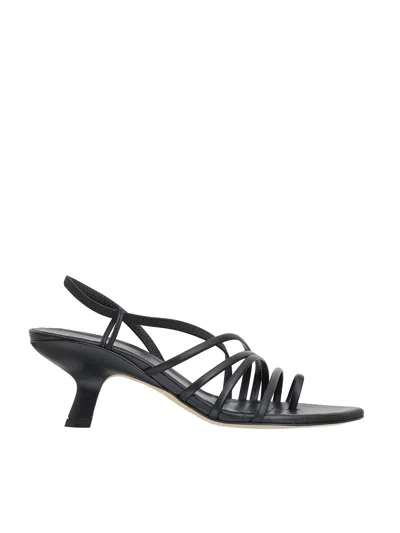 Vic Sandal Bonbon In Black