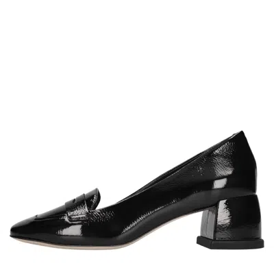 Vicenza Flat Shoes In Black