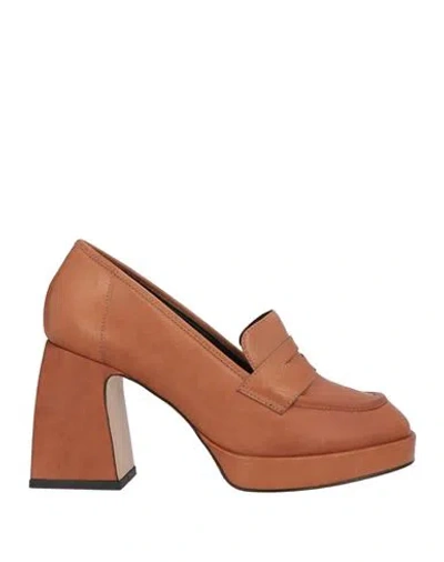 Vicenza ) Woman Loafers Tan Size 7 Leather In Brown