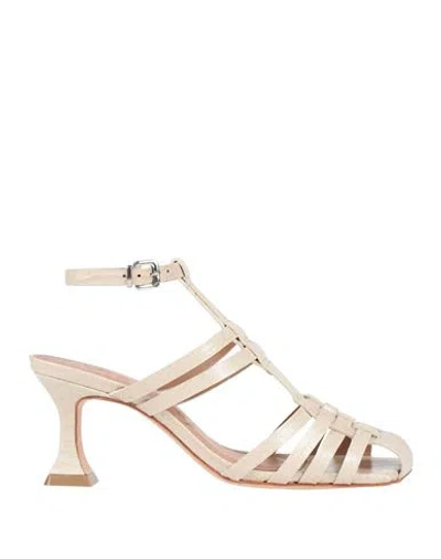 Vicenza ) Woman Sandals Beige Size 6 Leather In Neutral