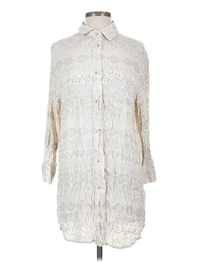Pre-owned Vici 3/4 Sleeve Button Down Shirt In Ivory