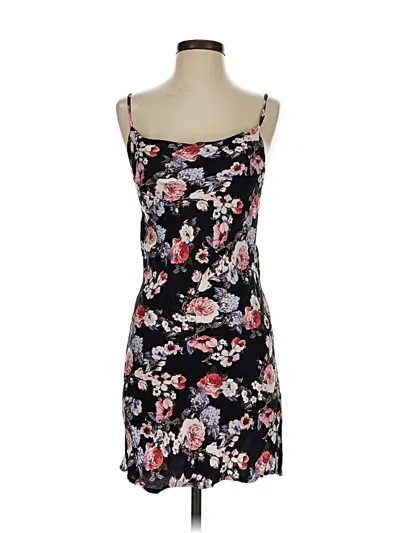Pre-owned Vici Casual Dress In Black