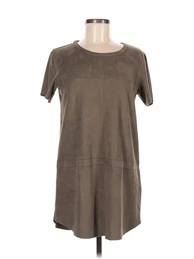 Pre-owned Vici Casual Dress In Brown