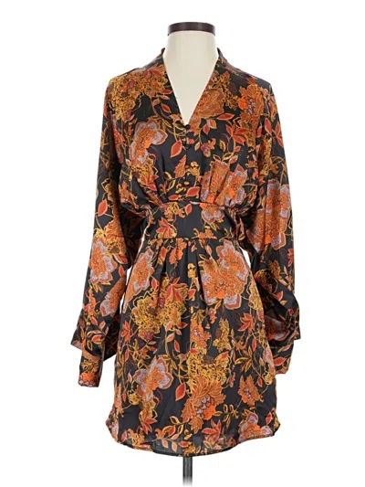 Pre-owned Vici Casual Dress In Brown
