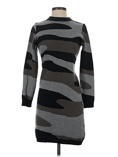 Pre-owned Vici Casual Dress In Gray