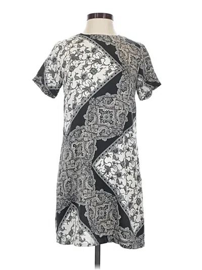 Pre-owned Vici Casual Dress In Gray