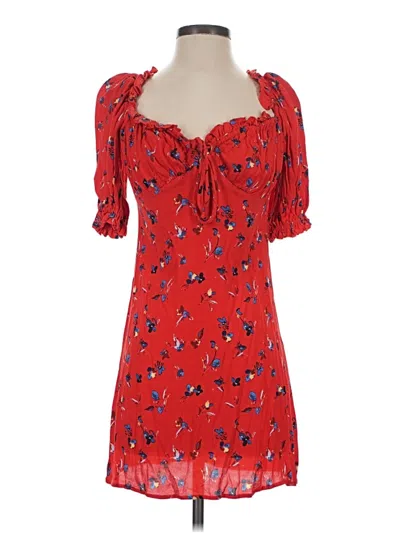 Pre-owned Vici Casual Dress In Red