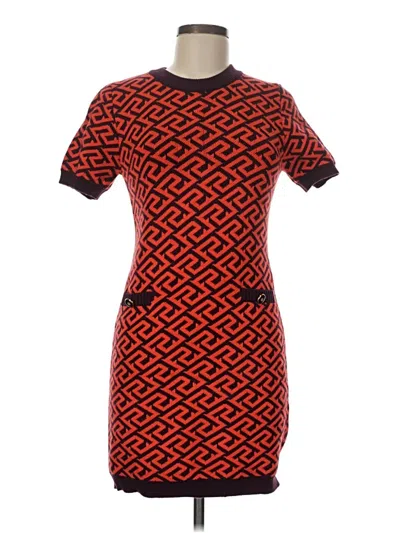 Pre-owned Vici Casual Dress In Red