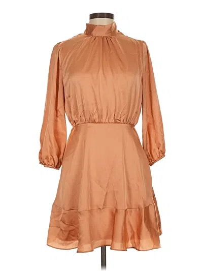 Pre-owned Vici Casual Dress In Tan