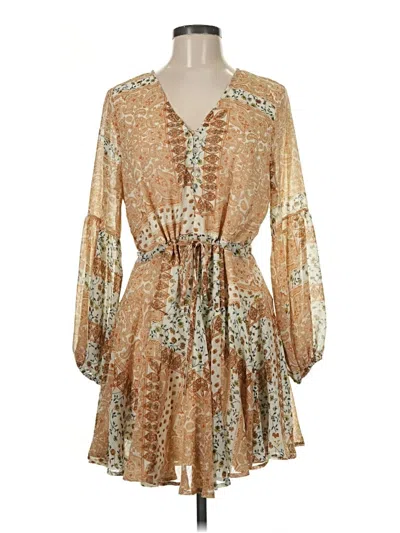 Pre-owned Vici Casual Dress In Tan