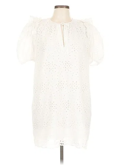 Pre-owned Vici Casual Dress In White