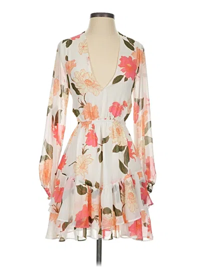 Pre-owned Vici Cocktail Dress In Ivory
