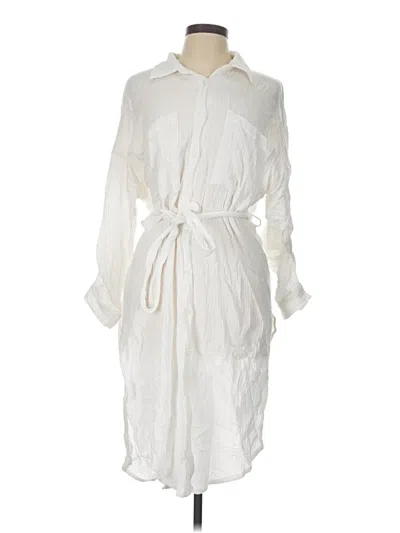 Pre-owned Vici Kimono In Ivory