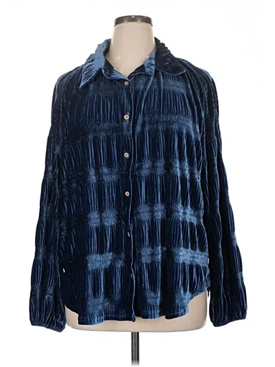 Pre-owned Vici Long Sleeve Blouse In Blue