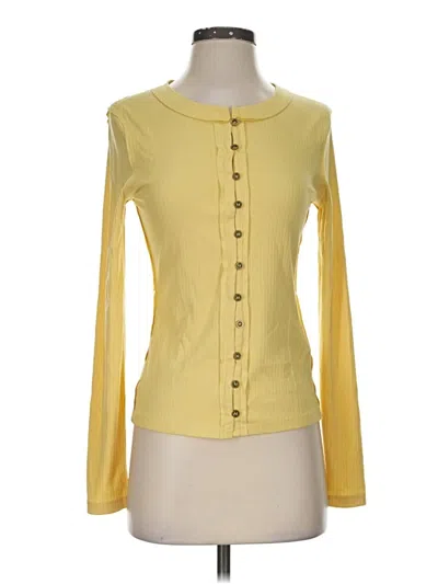 Pre-owned Vici Long Sleeve Blouse In Yellow