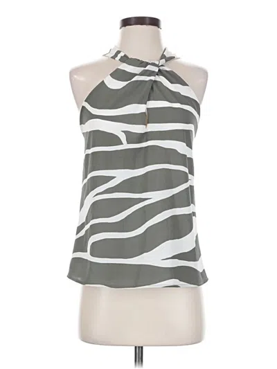Pre-owned Vici Sleeveless Blouse In Gray