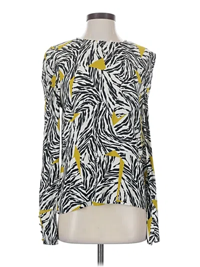 Pre-owned Vici Sleeveless Blouse In Yellow