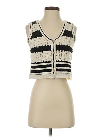 Pre-owned Vici Sleeveless Top Ivory Plunge Neckline Tops
