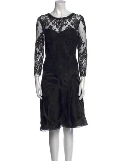 Pre-owned Vicky Tiel Silk Knee-length Dress In Black