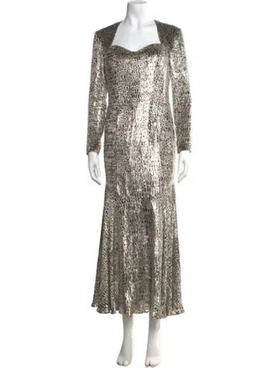 Pre-owned Vicky Tiel Silk Long Dress In Metallic/silver