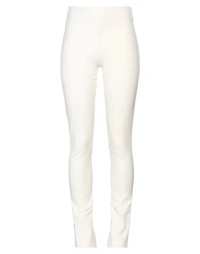 Vicolo Pants In White