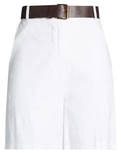 Vicolo Woman Shorts & Bermuda Shorts White Size M Linen, Viscose