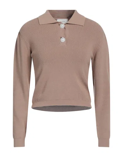 Vicolo Sweaters In Camel