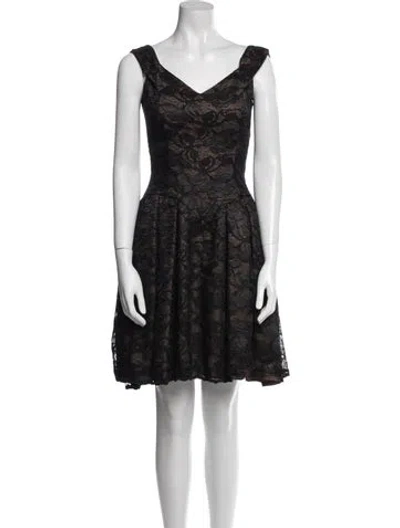 Pre-owned Victor Costa Lace Pattern Mini Dress In Black