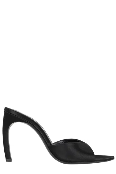 Victoria Beckham 100mm Banana Heel