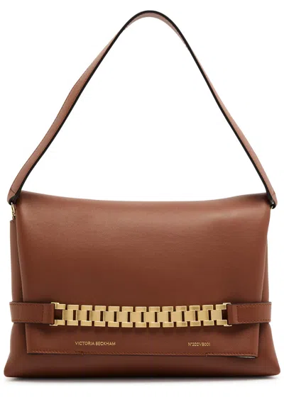 Victoria Beckham Chain Leather Pouch In Tan