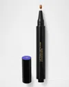 Victoria Beckham Concealer Pen In M2 - Medium 2