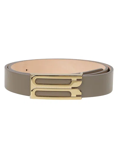 Victoria Beckham Dorian Frame Smooth Leather Gold Buckle Belt In Gray