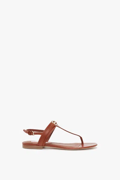 Victoria Beckham Flat Chain Sandal In Tan Leather