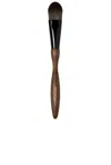 Victoria Beckham 10 Flat Complexion Brush