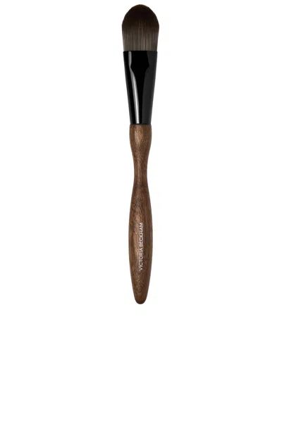 Victoria Beckham Flat Complexion Brush
