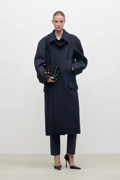 Victoria Beckham Latched Raglan Coat In Navy In Blue