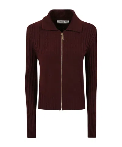 Victoria Beckham Ribbed-knit Long-sleeve Zip-up Cardigan With A Collar In Burgundy