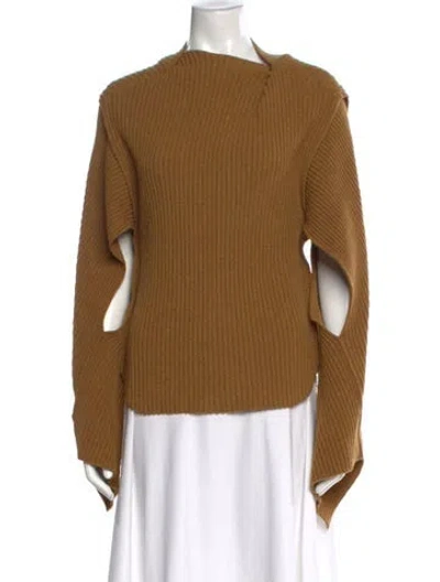Pre-owned Victoria Beckham Virgin Wool Bateau Neckline Sweater In Neutral